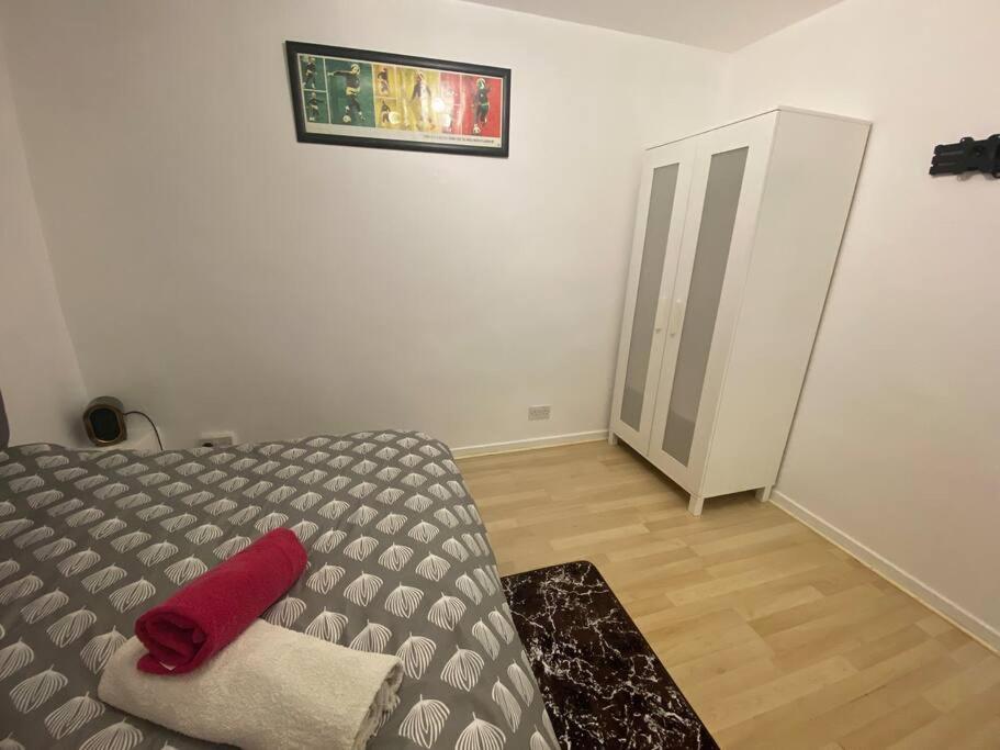 2 Bedroom Flat Camberwell Grove London Bagian luar foto